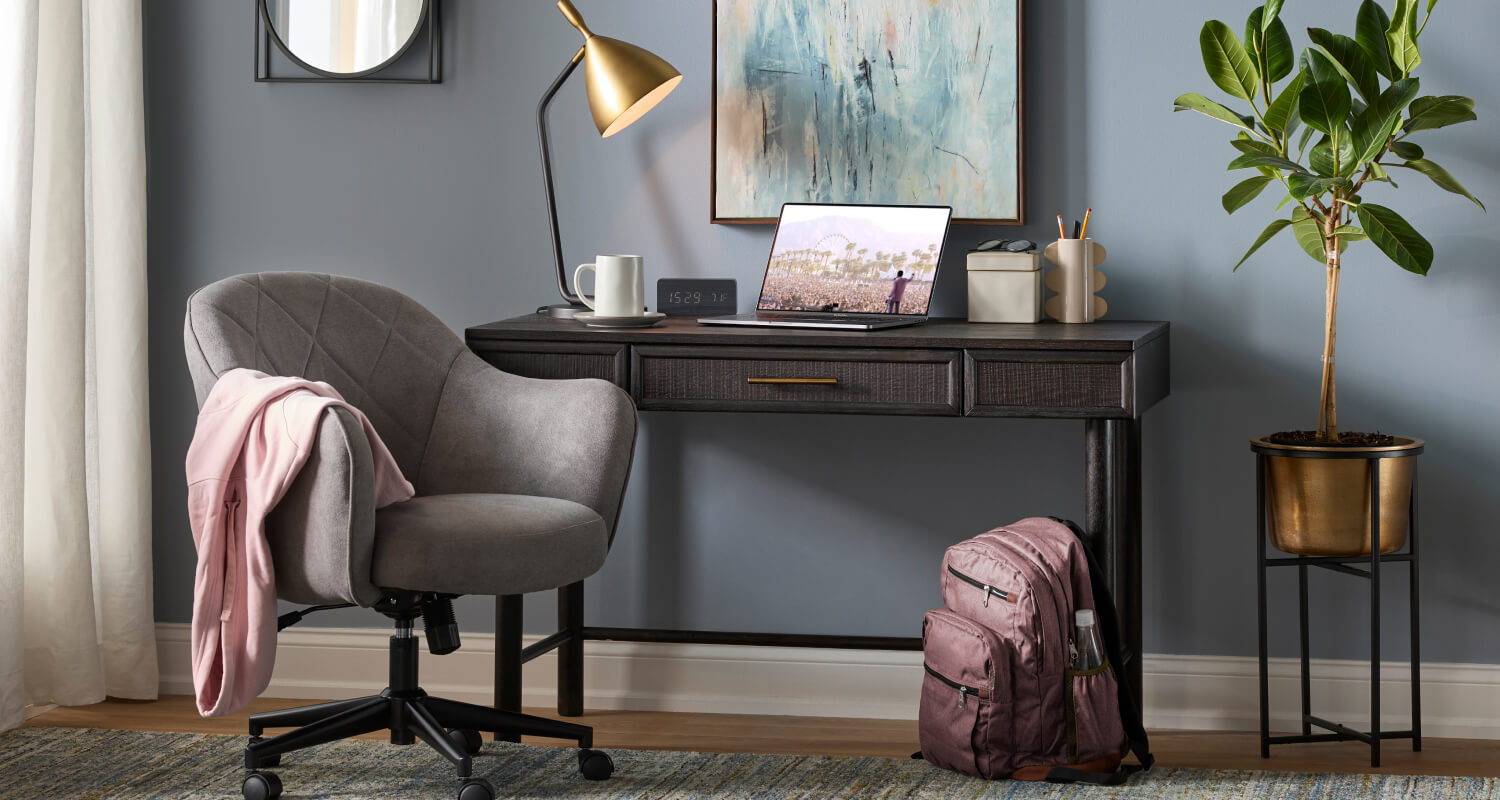 Dining Room Outlet | Raymour & Flanigan